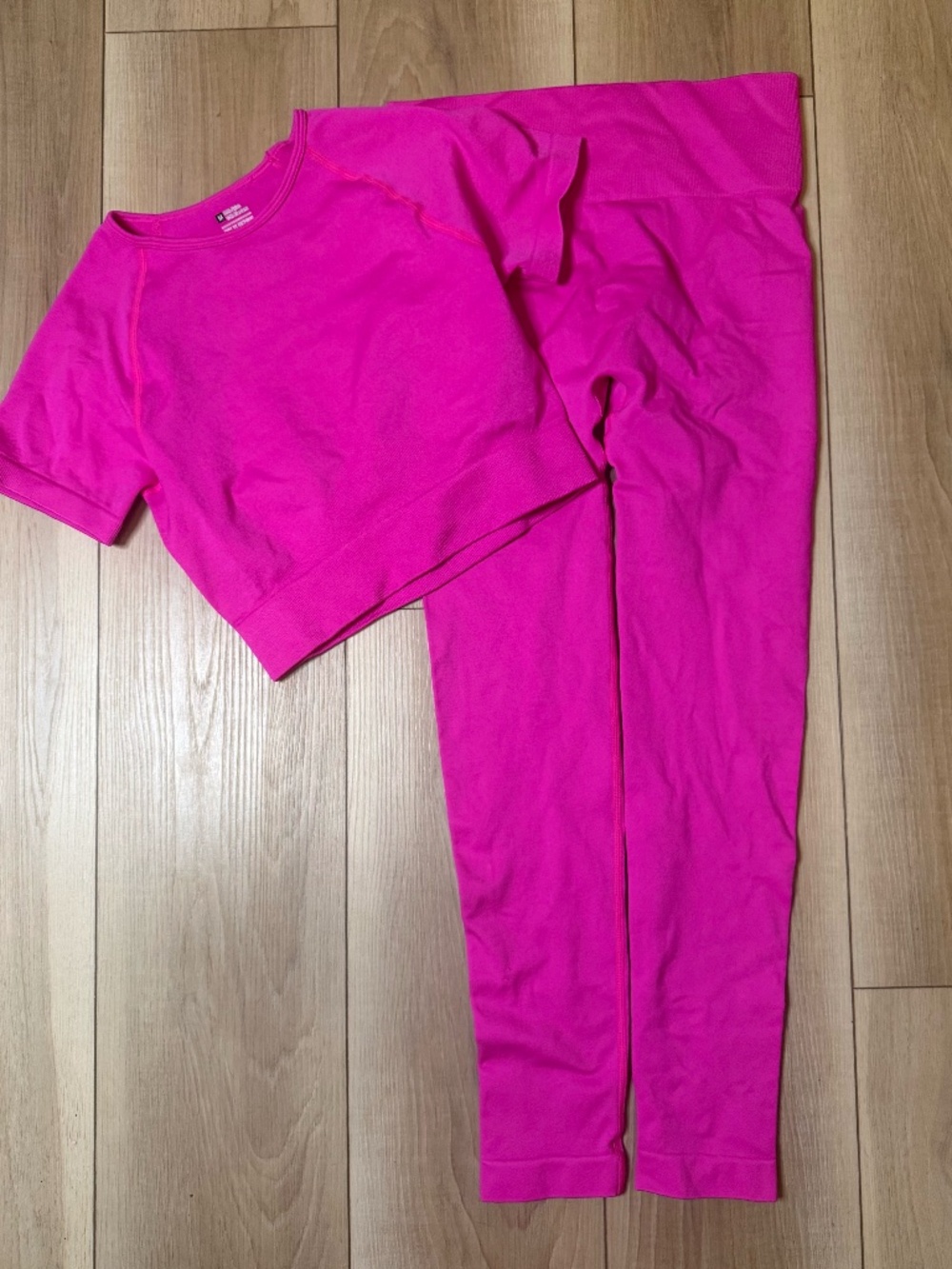 💖 Hot Pink Seamless Set Medium Matching Workout Set Sculpt & Snatch ✨